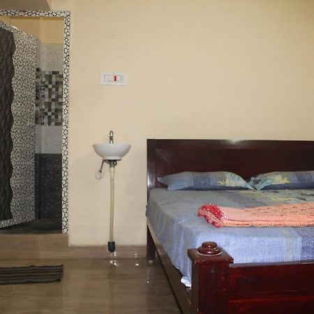 Tiruvannāmalai Selvalakshmi Restaurant And Lodge מראה חיצוני תמונה